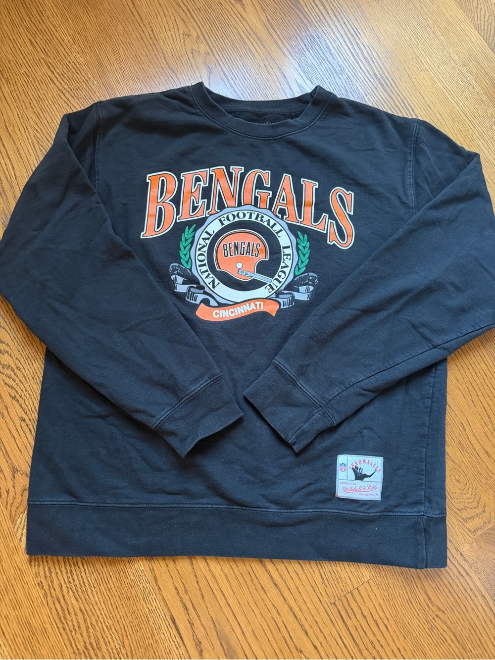 Mitchell & Ness NFL Cincinnati Bengals Throwbacks Black Crewneck Sweatshirt M